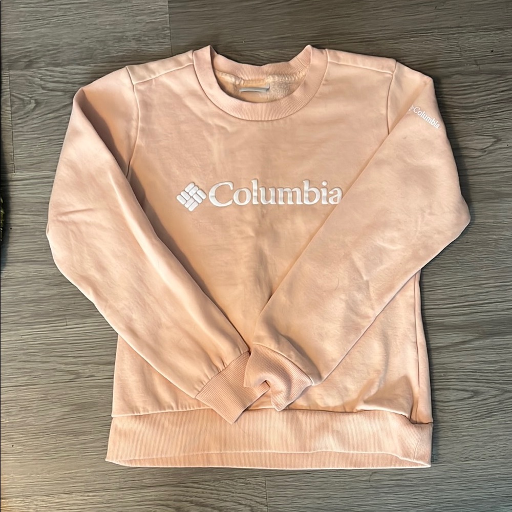 Columbia Light Pink Crewneck